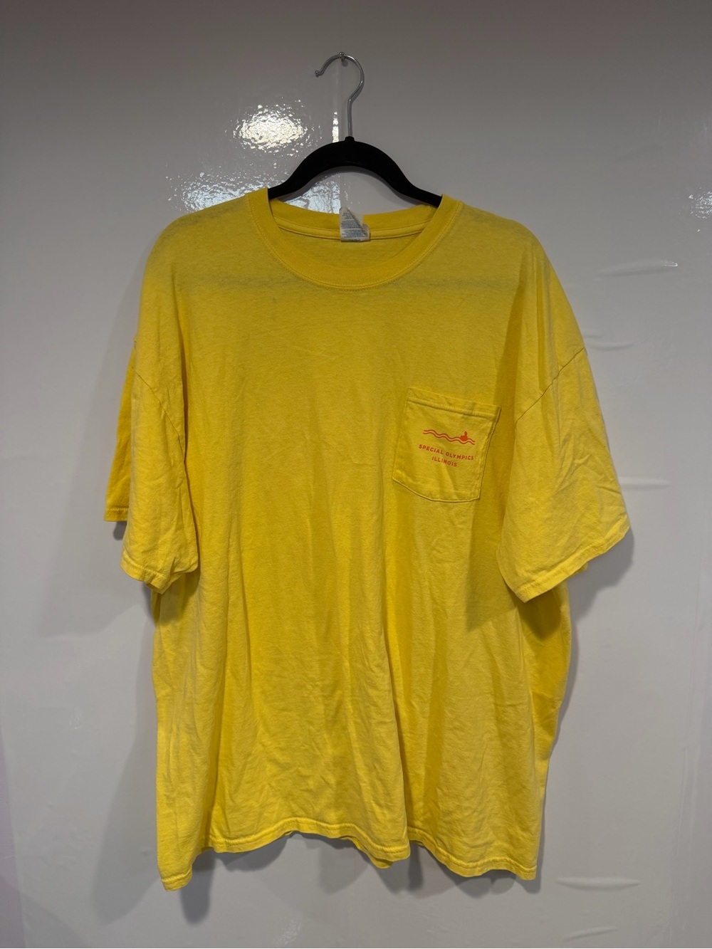 Yellow Pocket Chicago Duck Derby Short Sleeve Men's T-Shirt